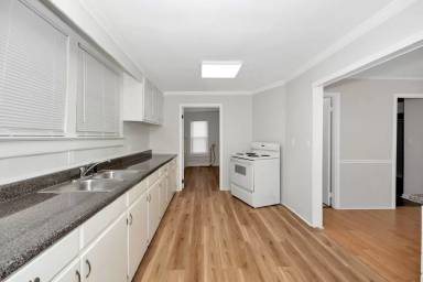 Main picture of 3608 7th Ave SW