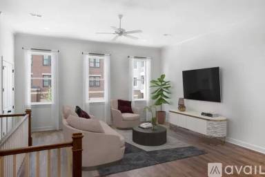 Main picture of 6341 Meeting St