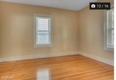 Main picture of 19 Evelyn St