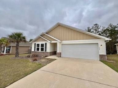Main picture of 429 Whispering Creek Ave