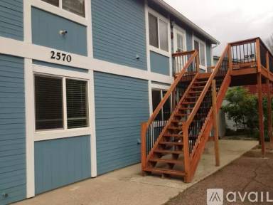 Main picture of 2570 W Bijou St