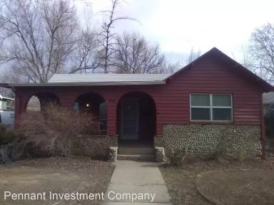 Main picture of 904 Kimbark St