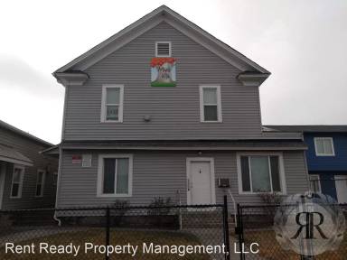 Main picture of 414 S 2nd St