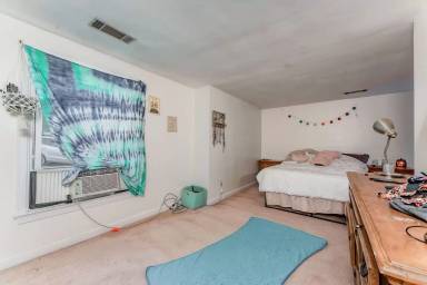 Main picture of 759 Snider St