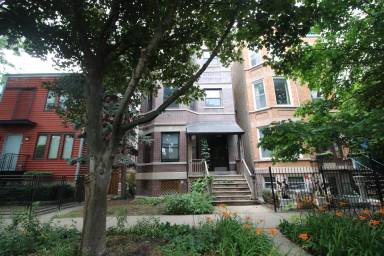 Main picture of 2428 North Talman Avenue - 3