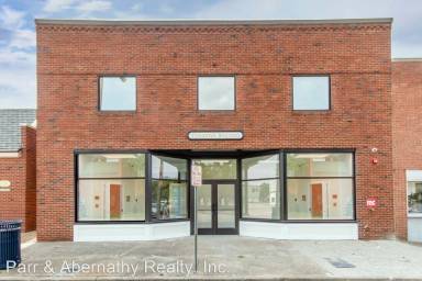 Main picture of 106 N Main St