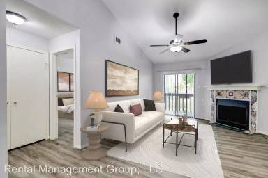 Main picture of Regency Oaks