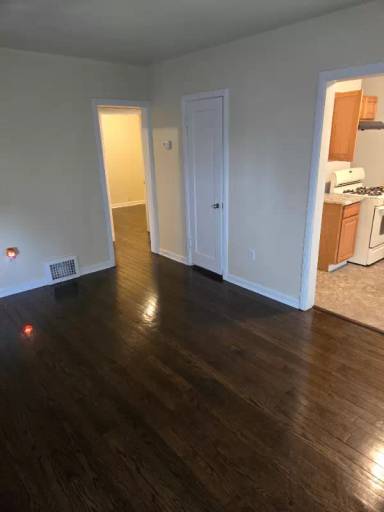 Main picture of 3900 W 13th Ave