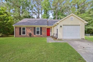 Main picture of 103 Wedgewood Dr