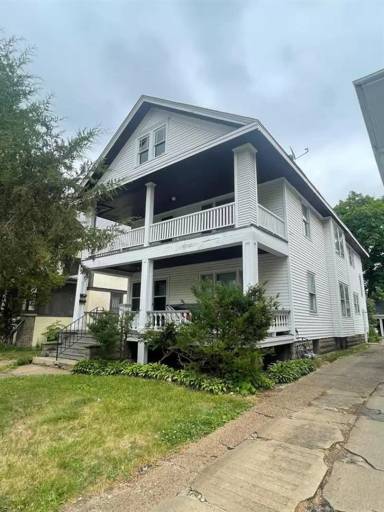 Main picture of 961 N Church St