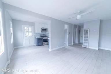 Main picture of 4375 Elm Ave