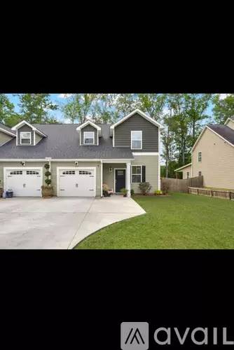 Main picture of 154 Luden Dr