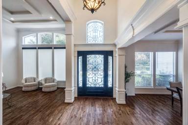 Main picture of 4821 Cypress Pt