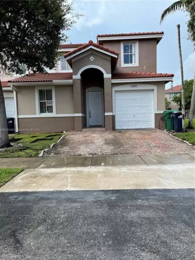 Main picture of 13865 SW 275th St