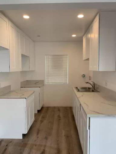 Main picture of 1016 S Westlake Ave