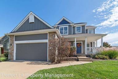 Main picture of 1122 Kanza Dr