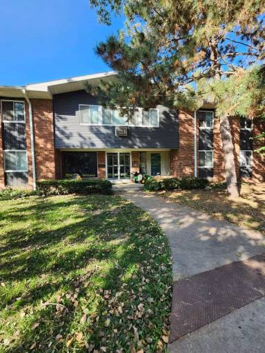 Main picture of 2118 Allen Blvd