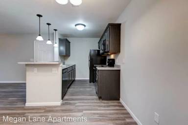 Main picture of 947 Megan Ln