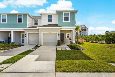 Main picture of 5825 Biscotti St