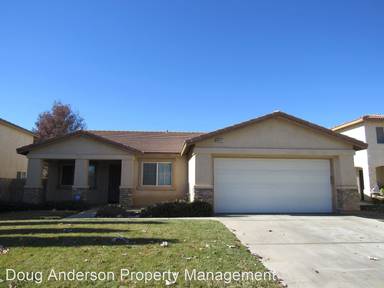 Main picture of 45417 Robinson Dr