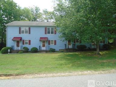 Main picture of 107 S Mason St