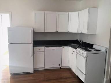 Main picture of 71 Symphony Rd