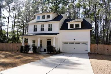 Main picture of 1053 Rosa Green Rd