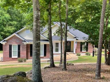 Main picture of 453 Saddlebrook Trl