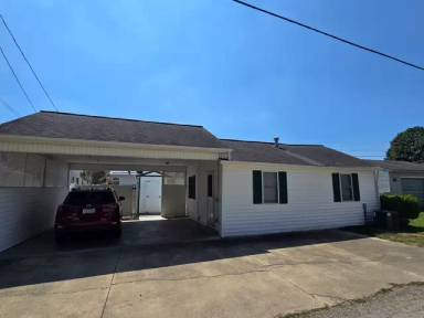 Main picture of 982 Lawnview Ave