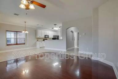 Main picture of 1001 Atlanta Dr