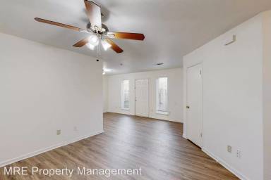 Main picture of 3848 Waldorf St