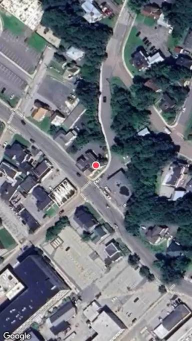 Main picture of 47 Summer St