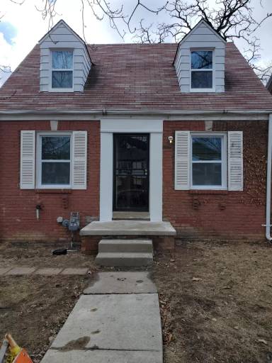 Main picture of 11387 Sussex St