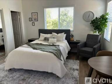 Main picture of 32691 Lemon Drop St