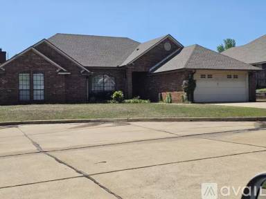 Main picture of 1410 Fairfield Dr