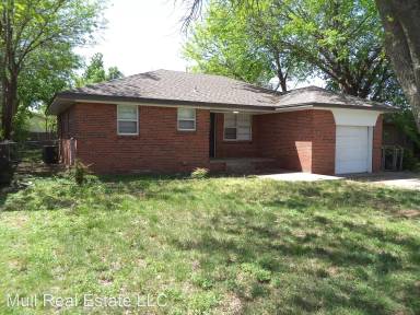 Main picture of 38 E 21st St