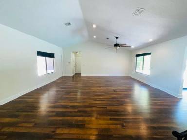Main picture of 2191 NW 20th Ave