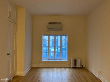 Main picture of 107 E 63rd St