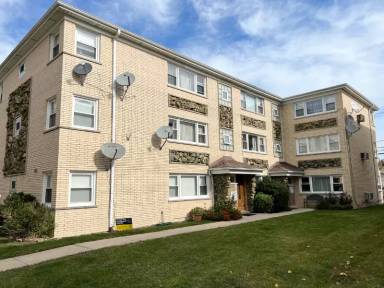 Main picture of 3111 N Nashville Ave