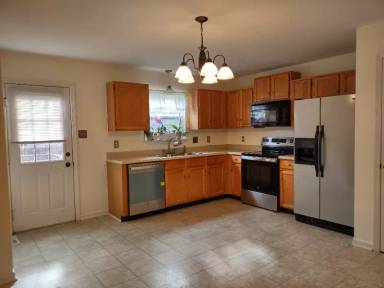 Main picture of 2394 Breckenridge Ct