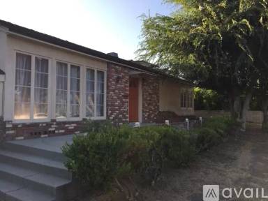Main picture of 467 S Michillinda Ave