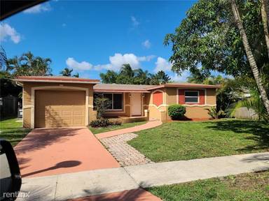 Main picture of 6921 NW 4th Ct