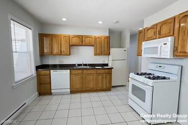 Main picture of 574 Washington St