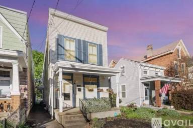 Main picture of 266 Van Voast Ave