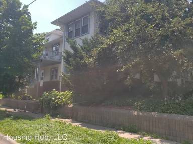 Main picture of 1880 Fairmount Ave