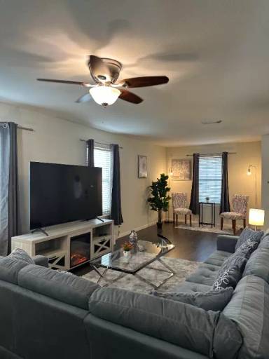 Main picture of 7915 Chatham Springs Ln