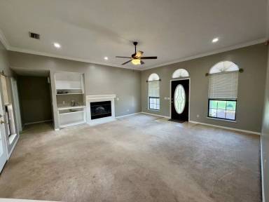 Main picture of 604 Mallory Dr