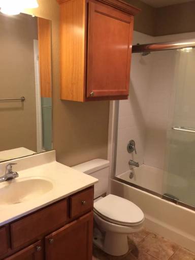 Main picture of 2110 Main St