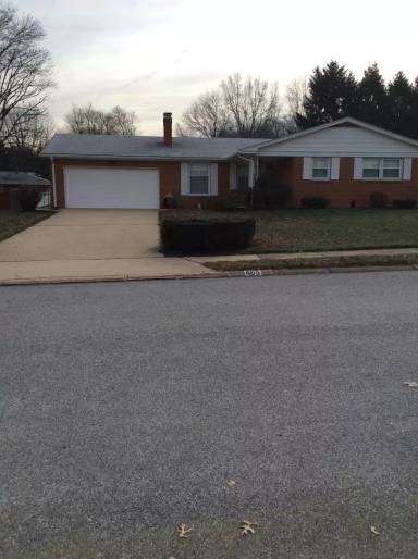 Main picture of 465 Ivory Rd