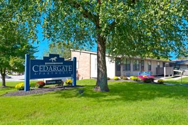 Main picture of 310 Midland Blvd